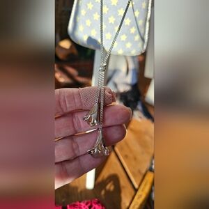 Vintage Avon Tulip Long Floral Silver toned necklace with gold Stigmas